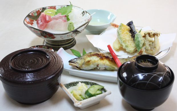 ご宿泊のお役様のお料理について